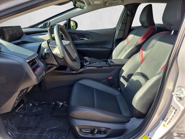 Used 2024 Toyota Prius Prime Premium FWD image 16
