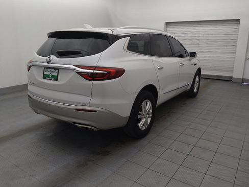 Used 2020 Buick Enclave Essence image 9