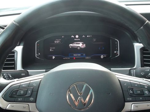 Used 2021 Volkswagen Atlas SEL Premium image 12