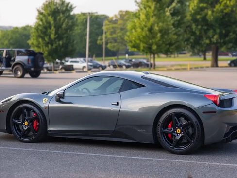 Used 2011 Ferrari 458 Italia Coupe RWD image 8