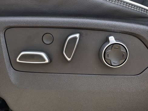 Used 2024 GMC Sierra 1500 AT4X image 27