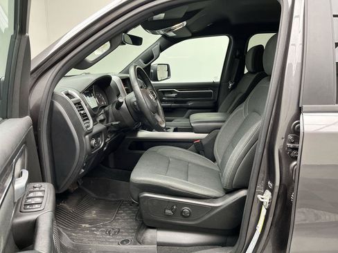 Used 2024 RAM 1500 Big Horn AWD/4WD image 3