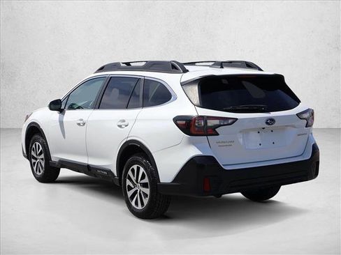 Certified 2022 Subaru Outback Premium AWD/4WD image 9