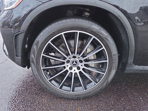 Certified 2022 Mercedes-Benz GLC 300 image 9