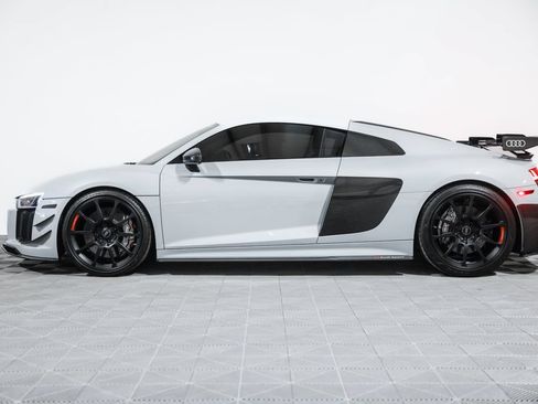 Used 2018 Audi R8 V10 plus AWD/4WD image 14