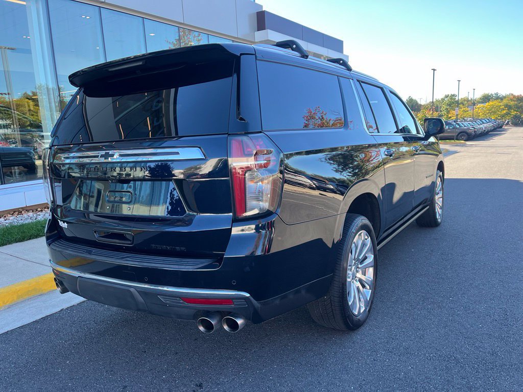 Used 2021 Chevrolet Suburban Premier AWD/4WD image 8