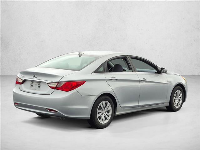 Used 2011 Hyundai Sonata GLS FWD image 5