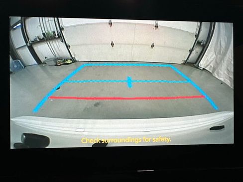 Used 2025 Toyota Corolla SE FWD image 37
