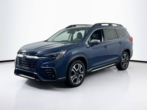 Used 2023 Subaru Ascent Limited w/ Technology Package image 1