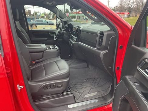 Used 2024 Chevrolet Silverado 2500 LTZ image 13