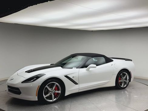 Used 2014 Chevrolet Corvette Stingray Convertible w/ 2LT Preferred Equipment Group RWD image 6