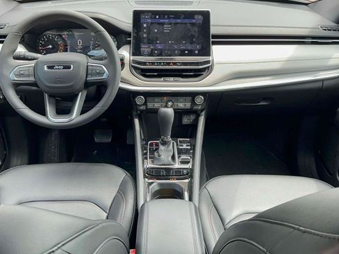 Used 2024 Jeep Compass Limited AWD/4WD image 11