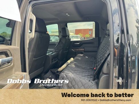 Used 2021 Chevrolet Silverado 1500 LT Trail Boss w/ Convenience Package II AWD/4WD image 13