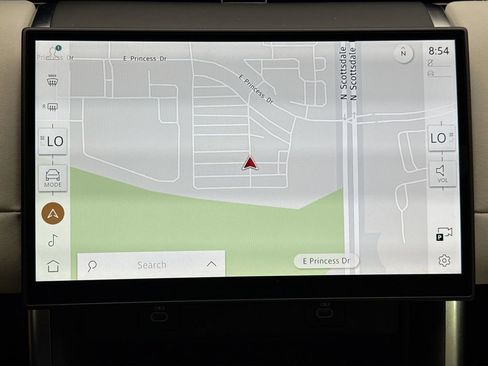 Used 2025 Land Rover Discovery Sport S image 14