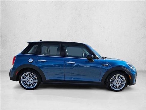 Used 2023 MINI Cooper S FWD image 4
