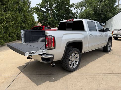 Used 2018 GMC Sierra 1500 Denali w/ Denali Ultimate Package AWD/4WD image 33