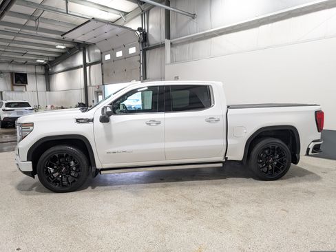 Used 2024 GMC Sierra 1500 Denali w/ Denali Reserve Package AWD/4WD image 6