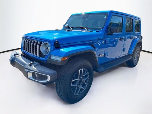 Used 2024 Jeep Wrangler Sahara w/ Technology Group image 3