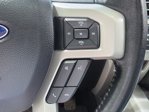 Used 2020 Ford F250 Lariat w/ Lariat Ultimate Package AWD/4WD image 20
