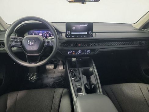 Certified 2025 Honda Accord LX image 20