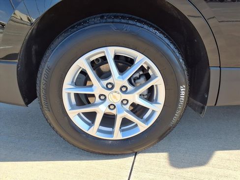 Used 2024 Chevrolet Equinox LT image 26