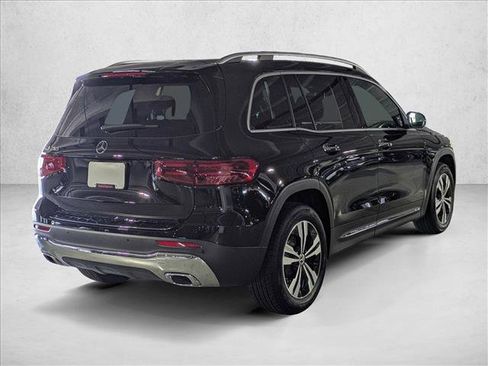 Certified 2025 Mercedes-Benz GLB 250 image 5