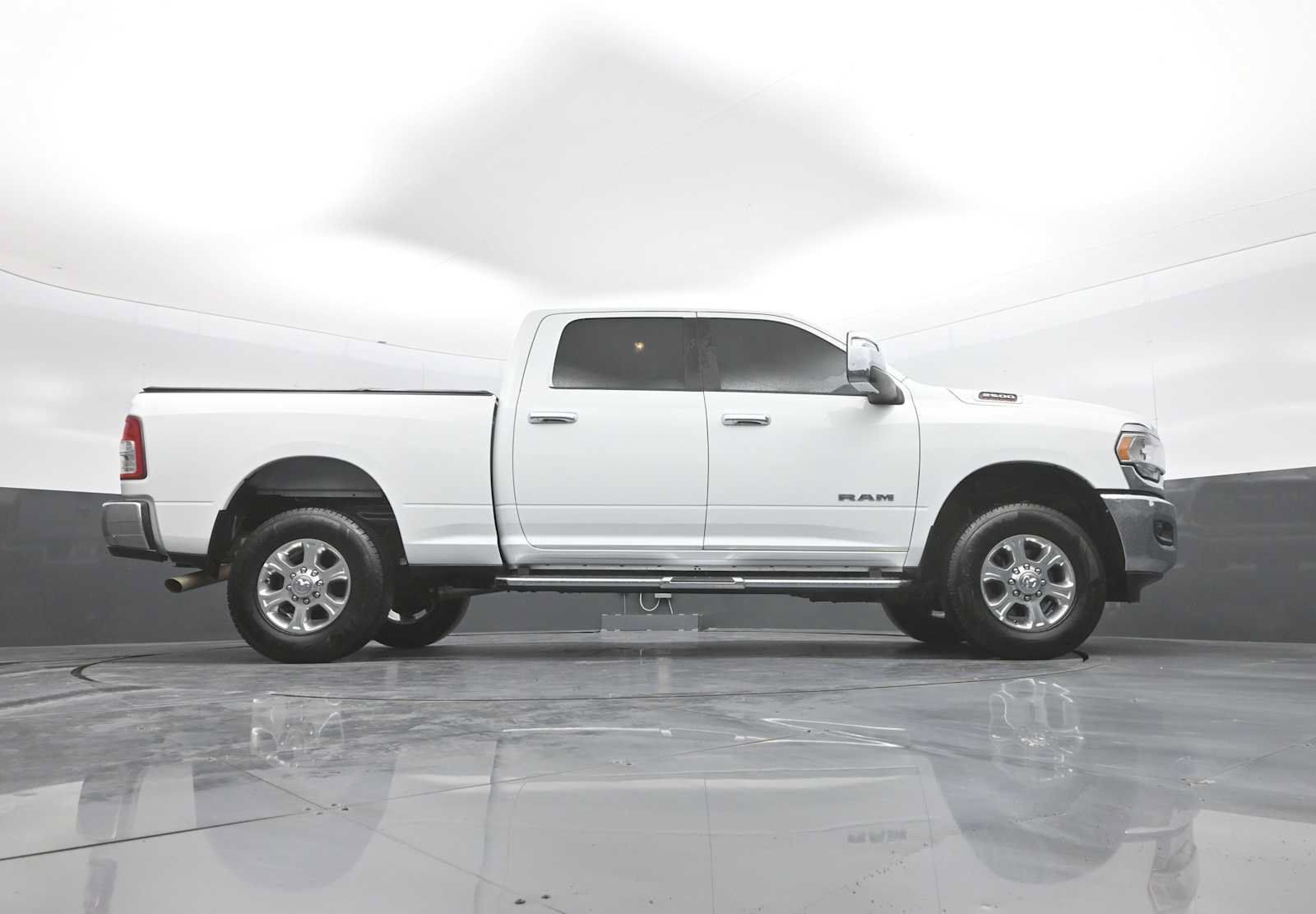 Used 2024 RAM 2500 Big Horn AWD/4WD image 42