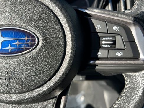 Used 2022 Subaru Outback Premium image 18