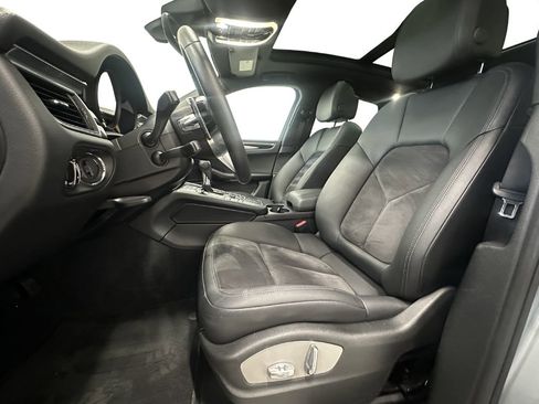 Used 2017 Porsche Macan image 10