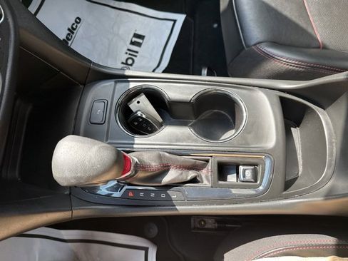 Used 2022 Chevrolet Equinox RS w/ RS Leather Package image 45