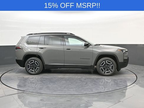 New 2026 Jeep Cherokee Laredo image 8