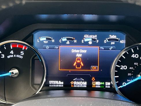 Used 2022 Ford F350 Lariat w/ Lariat Ultimate Package AWD/4WD image 23