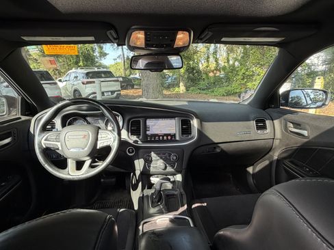 Used 2015 Dodge Charger R/T RWD image 36