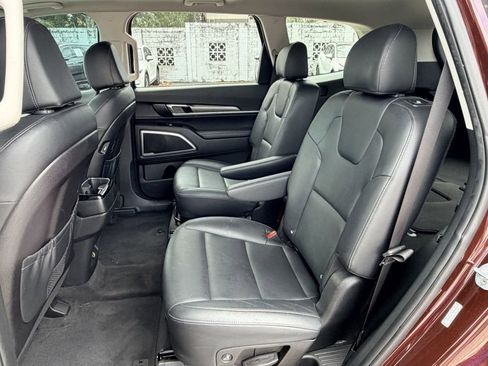 Certified 2022 Kia Telluride S AWD/4WD image 18