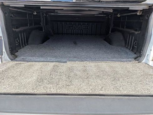 Used 2016 GMC Canyon SLE RWD image 6