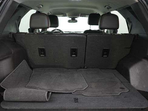 Used 2022 Chevrolet Equinox Premier AWD/4WD image 11