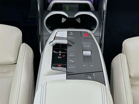 New 2026 BMW X1 xDrive28i w/ Convenience Package image 17