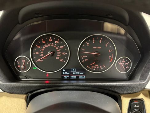 Used 2016 BMW 320i Sedan image 31