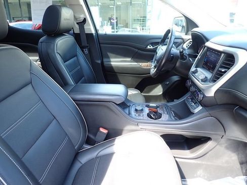 Used 2021 GMC Acadia Denali w/ GMC Pro Grade Package AWD/4WD image 3