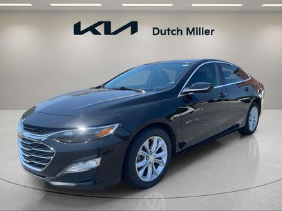 Used 2025 Chevrolet Malibu LT
