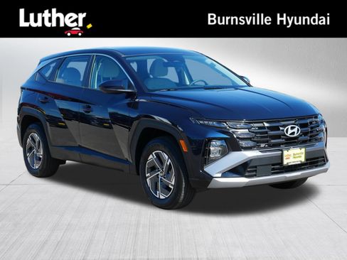 Used 2026 Hyundai Tucson Blue SE AWD/4WD image 1