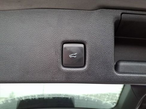 Used 2021 Ford Escape Titanium w/ Titanium Elite Package image 22