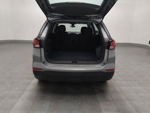 Used 2023 Chevrolet Equinox LS image 29