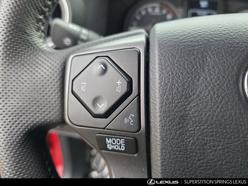 Used 2023 Toyota Tacoma TRD Off-Road w/ TRD Premium Off Road Package image 23