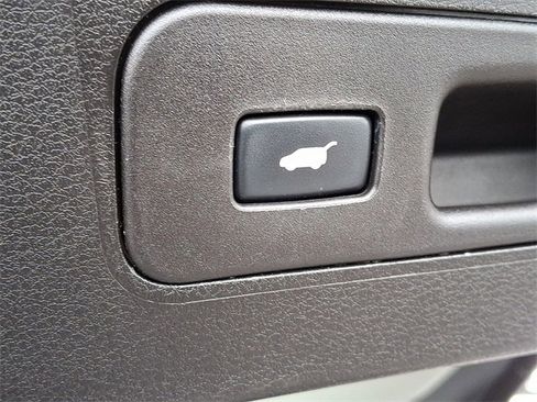 Used 2018 Acura MDX SH-AWD w/ Advance Package image 27