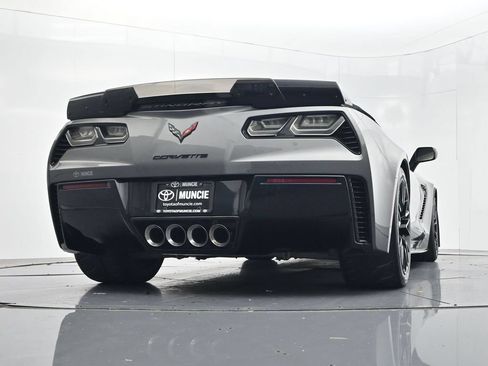 Used 2016 Chevrolet Corvette Z06 w/ 3LZ Preferred Equipment Group RWD image 58