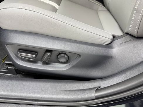 New 2026 Toyota Camry SE w/ Convenience Package image 28