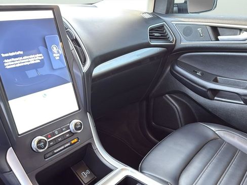 Used 2023 Ford Edge SEL w/ Convenience Package image 18