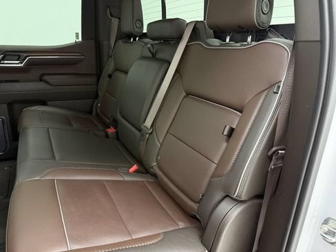 Used 2024 GMC Sierra 1500 Denali w/ Denali Reserve Package AWD/4WD image 36