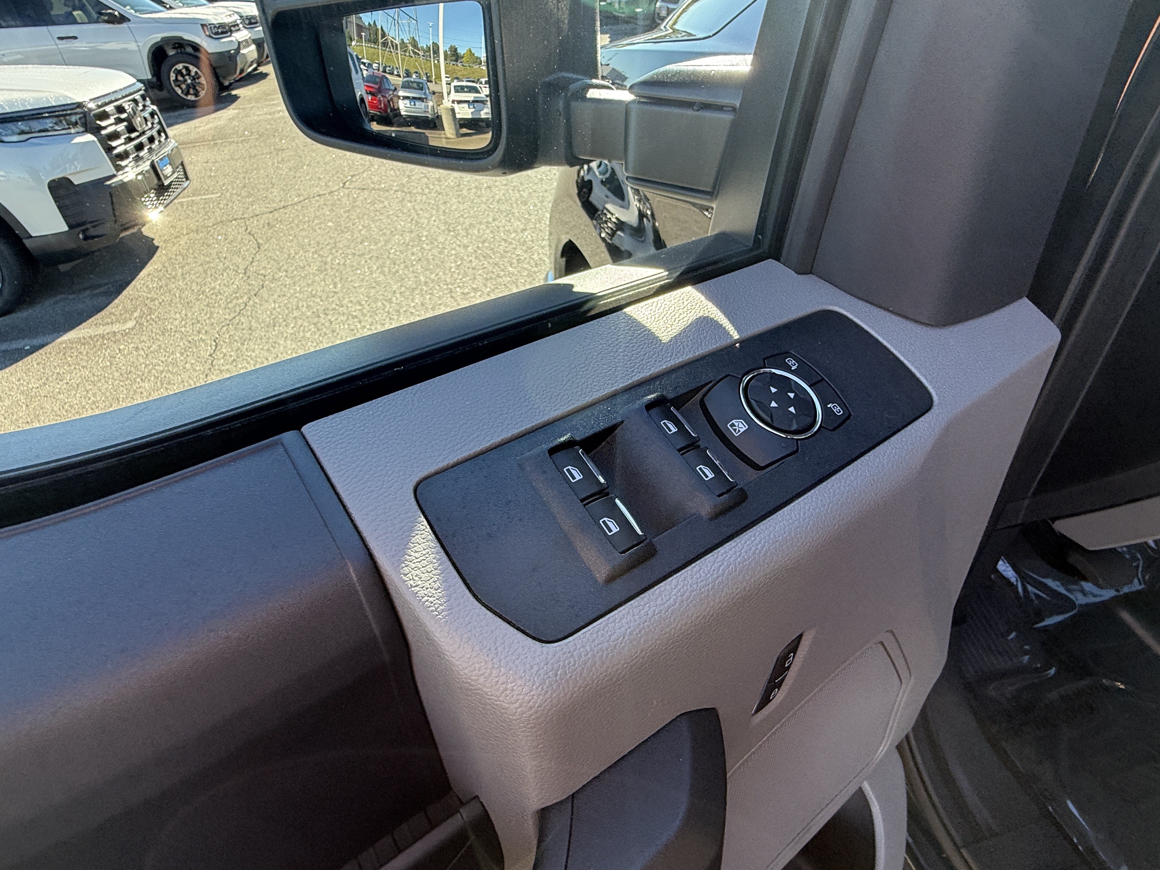 Used 2022 Ford F250 XL w/ STX Appearance Package AWD/4WD image 15